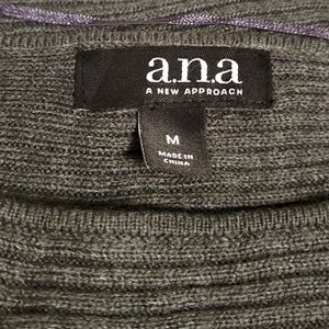 ❤ ANA SWEATER SIZE N